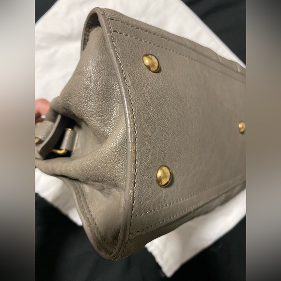 Yves Saint Laurent Chyc Cabas - Picture 2 of 15